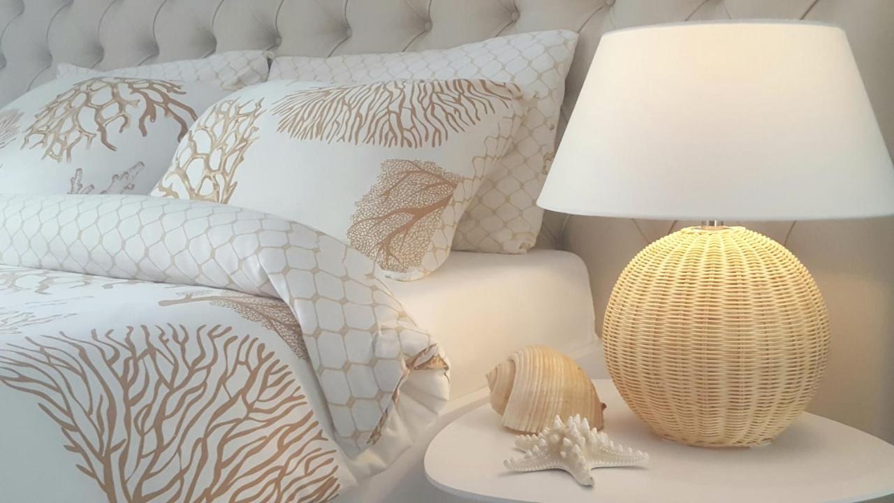 New!!! New Riva Luxury One - With Sunny Terrace & Big Garden Apartment Porec Bagian luar foto